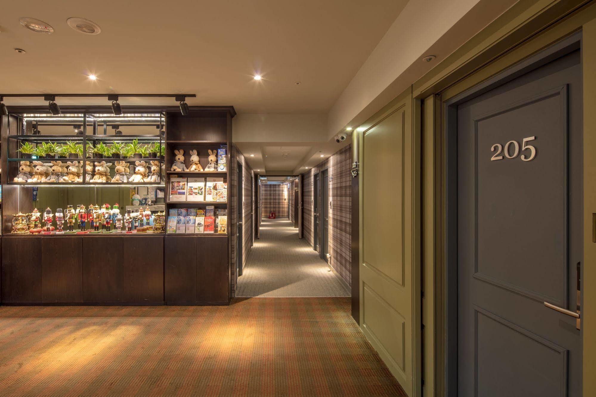 Urtrip Hotel Taipei Extérieur photo