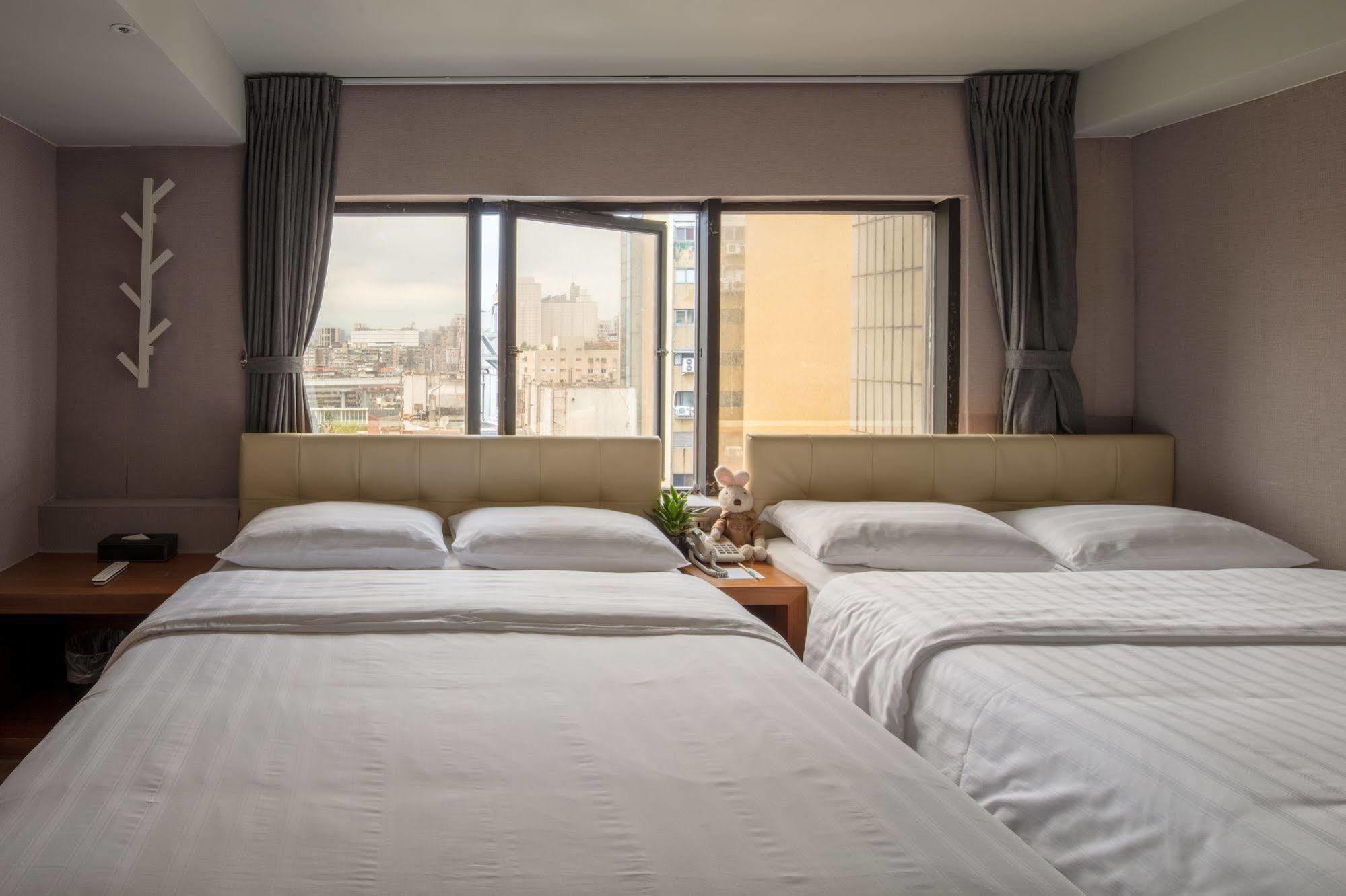 Urtrip Hotel Taipei Extérieur photo